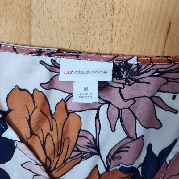 Liz Claiborne Fall Floral Blouse, Medium - Picture 2 of 4